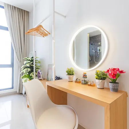 5Starpanda Seaview Suites At The Shore Kota Kinabalu Exterior photo
