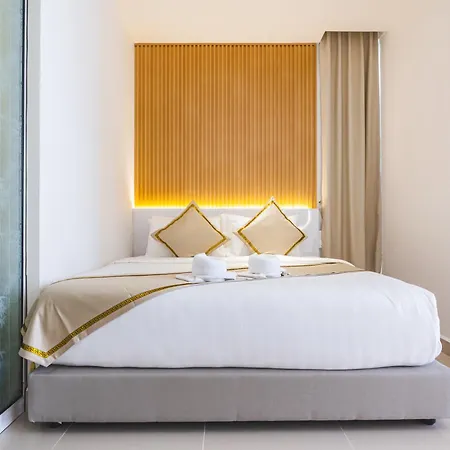 5Starpanda Seaview Suites At The Shore Kota Kinabalu Exterior photo