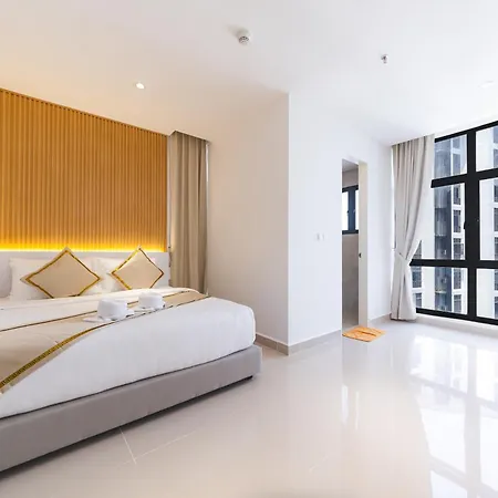 5Starpanda Seaview Suites At The Shore Kota Kinabalu Exterior photo