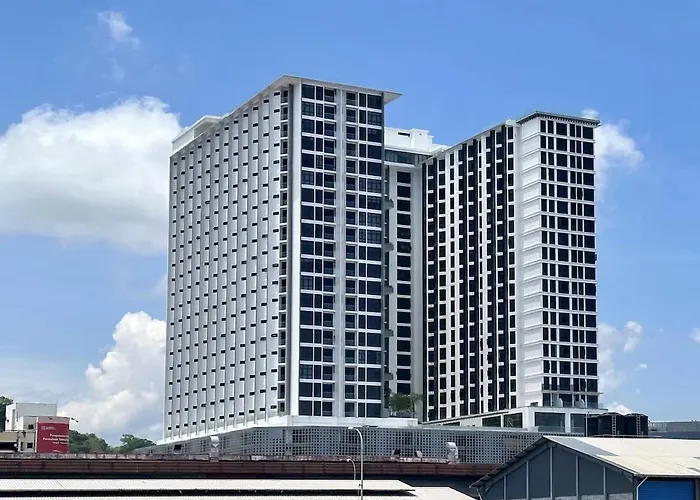 5Starpanda Seaview Suites At The Shore Kota Kinabalu